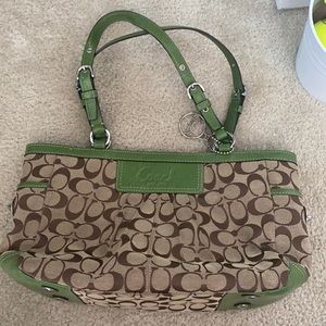 Coach purse / bag